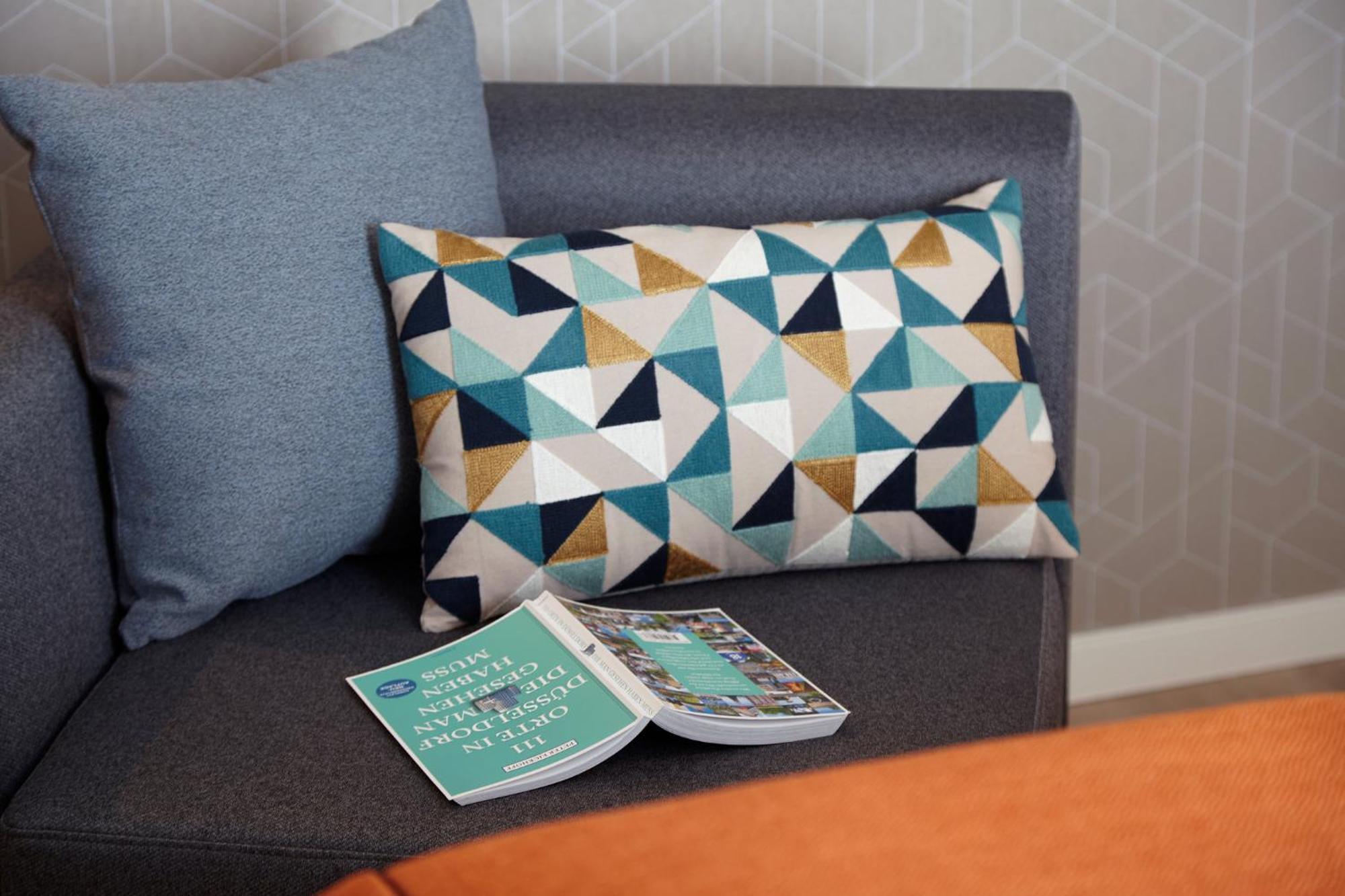 Holiday Inn - The Niu, Hub Dusseldorf Messe By Ihg エクステリア 写真
